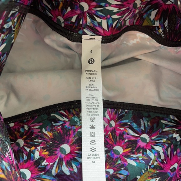 Lululemon Base Pace HR Tight 28” - Picture 3 of 5
